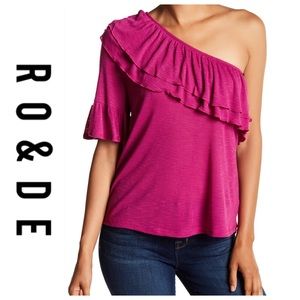 💕SALE💕 NWT Ro & De Pink One Shoulder Ruffled Tee